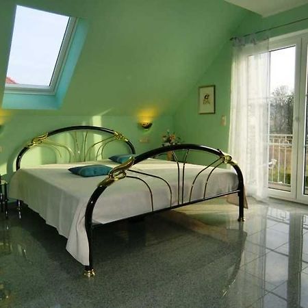 Appartements Villa Drachenberg Sassnitz Exterior photo